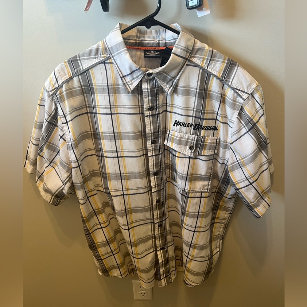 Harley Davidson performance shirt
